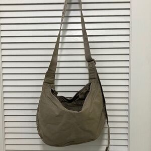 Like New Baggu Taupe Medium Nylon Crescent Bag